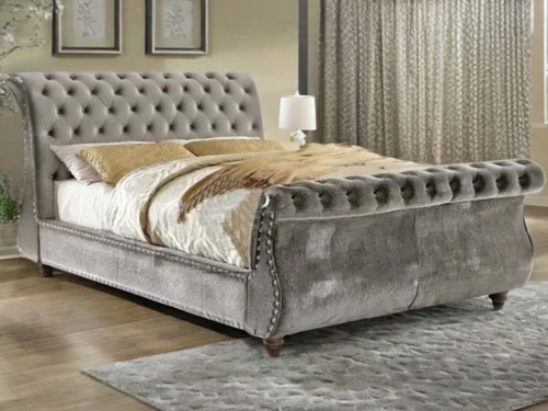 sleigh bed with mattress